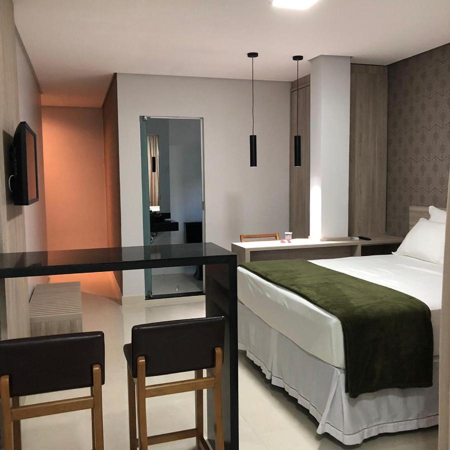 Center Apart Hotel Barreiras  Eksteriør bilde